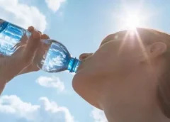 Hidratación inteligente: cuánta agua necesitas realmente según tu edad, clima y actividad diaria